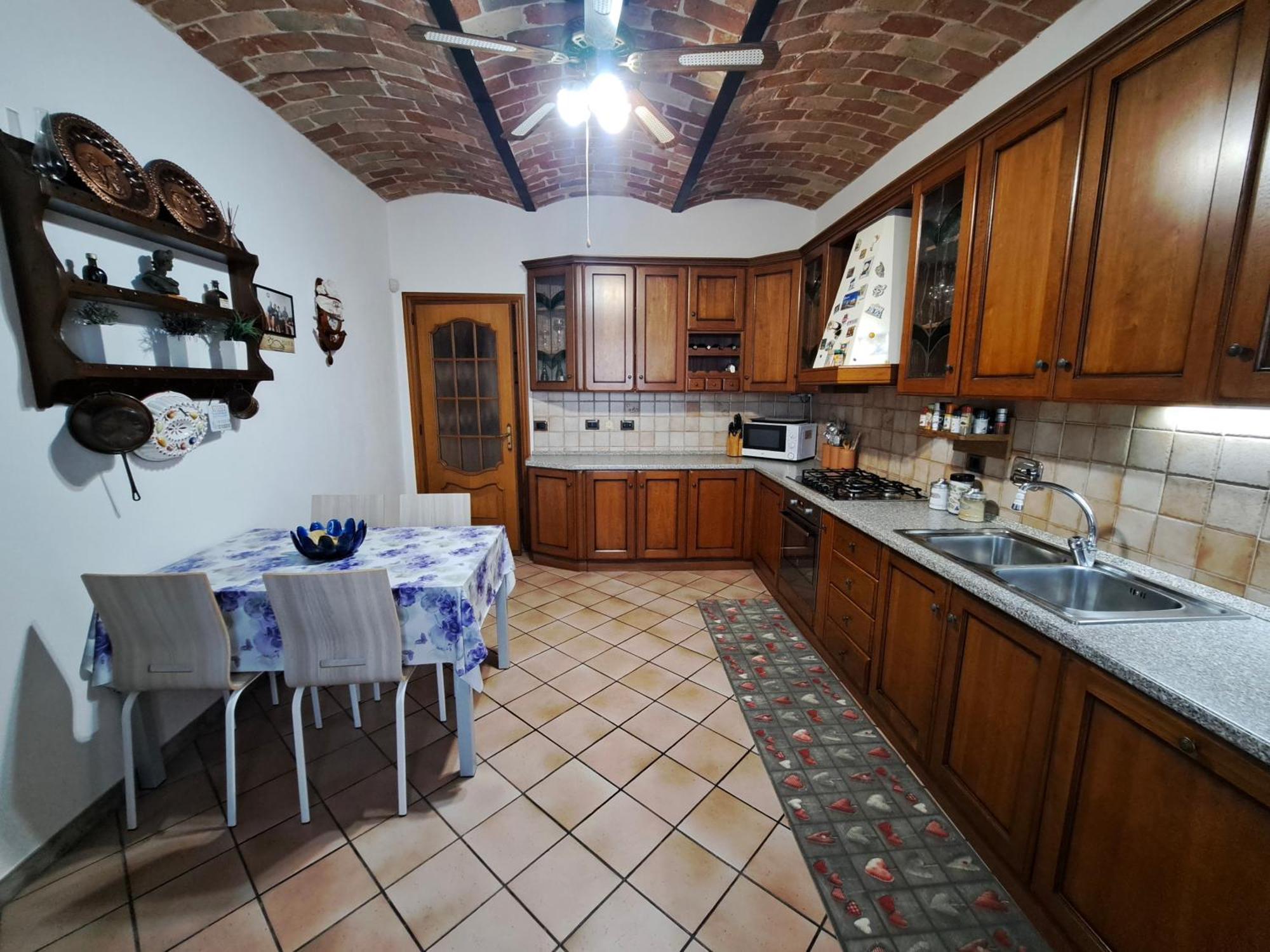 Casa Maya San Martino Alfieri Экстерьер фото