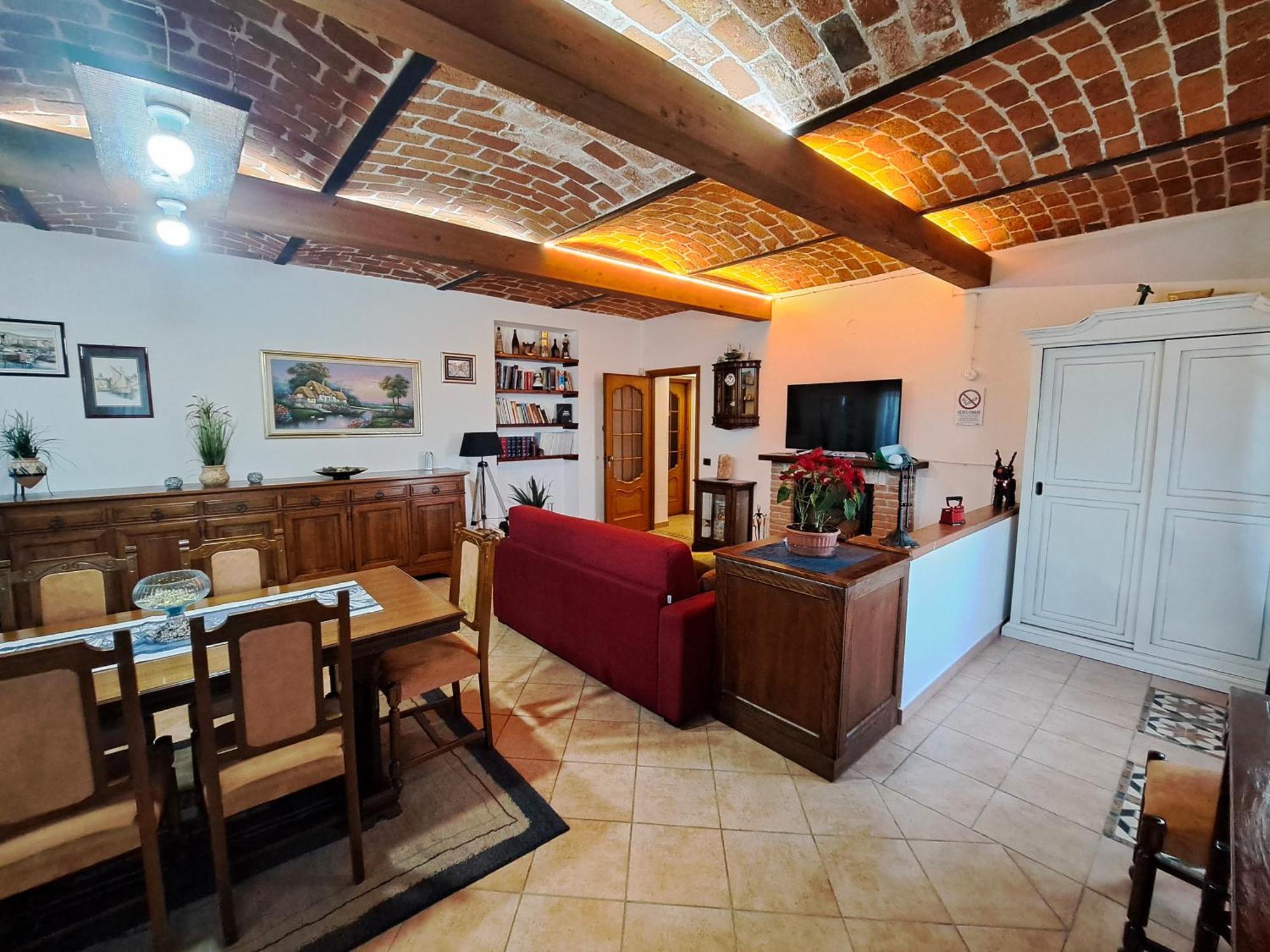 Casa Maya San Martino Alfieri Экстерьер фото